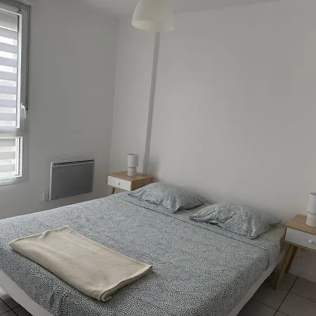 Chez Noah - 70m2 Near Geneva Apartmán *